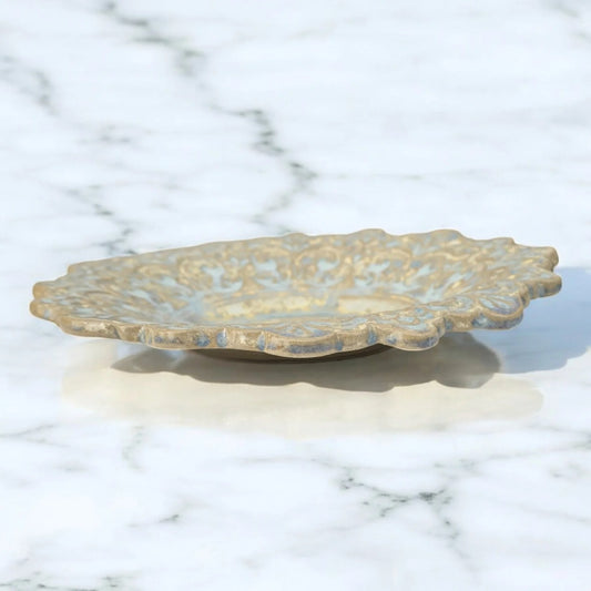 Lacey Patterned dish 1