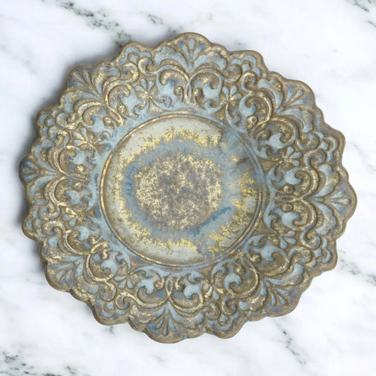 Lacey Patterned dish 1